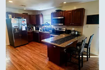 21 Pine Cone Street, Middle Island, NY 11953 - Photo 7