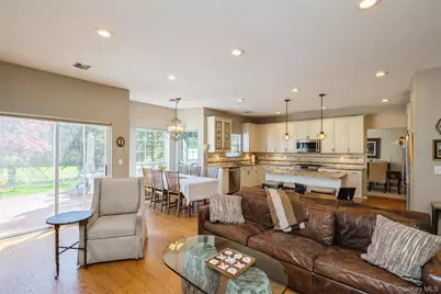 96 Fairway View Drive, Commack, NY 11725 - Photo 13