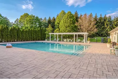 11 Belvedere Court, Manhasset, NY 11030 - Photo 43