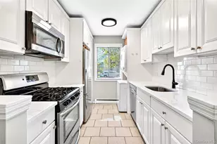 17 Hillside Terrace, White Plains, NY 10601 - Photo 7