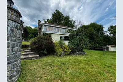 8 Lake Avenue, Monroe, NY 10950 - Photo 3