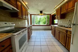 8 Lake Ave, Monroe, NY 10950 - Photo 17
