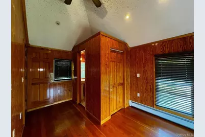 8 Lake Avenue, Monroe, NY 10950 - Photo 25