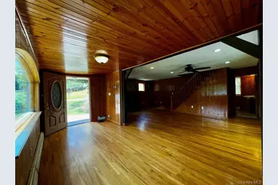 8 Lake Avenue, Monroe, NY 10950 - Photo 11