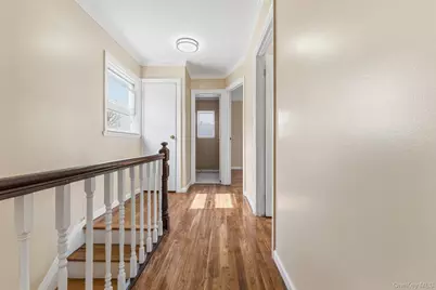 15073 Foch Boulevard, Jamaica, NY 11434 - Photo 9