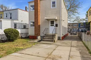 150-73 Foch Blvd, Jamaica, NY 11434 - Photo 3