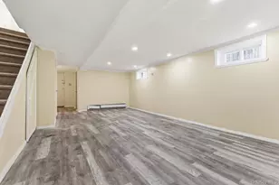 150-73 Foch Blvd, Jamaica, NY 11434 - Photo 19