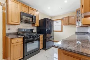 150-73 Foch Blvd, Jamaica, NY 11434 - Photo 5