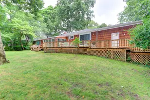 71 Knollwood Rd, Roslyn, NY 11576 - Photo 19