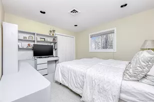 8 Kings Gate Rd, Suffern, NY 10901 - Photo 15