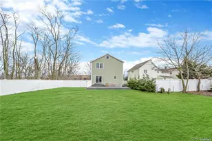 1246 Oakfield Ave, Wantagh, NY 11793 - Photo 23