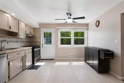 21 Denver Drive, New City, NY 10956 - Photo 11