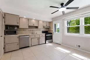 21 Denver Dr, New City, NY 10956 - Photo 9