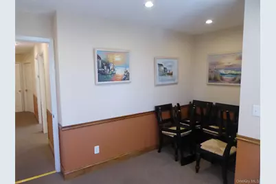 122 Forest Avenue #Rear, Glen Cove, NY 11542 - Photo 5