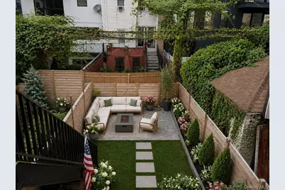1009 Hancock Street #2R, Brooklyn, NY 11221 - Photo 17