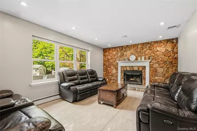 11 Country Hollow, Highland Mills, NY 10930 - Photo 11