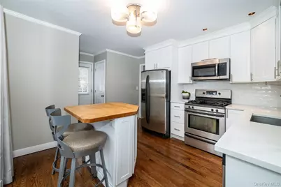 29 Oakdale Avenue, New Rochelle, NY 10801 - Photo 7