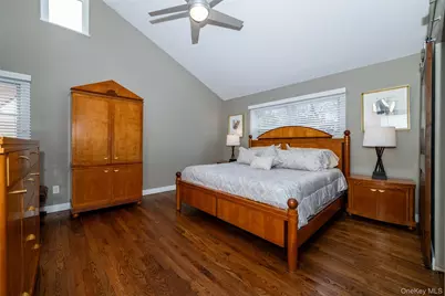 29 Oakdale Avenue, New Rochelle, NY 10801 - Photo 11