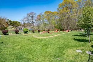 68 Artist Lake Dr, Middle Island, NY 11953 - Photo 19
