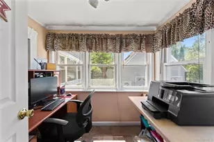 36 Lakeview Ave, Scarsdale, NY 10583 - Photo 13