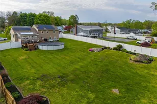 47 Continental Dr, New Windsor, NY 12553 - Photo 19