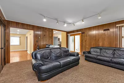 2000 Merrick Avenue, Merrick, NY 11566 - Photo 11
