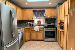 5-15 123rd St, College Point, NY 11356 - Photo 9