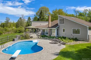 731 Milltown Rd, Brewster, NY 10509 - Photo 9