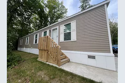 15 Holly Court, Bloomingburg, NY 12721 - Photo 1