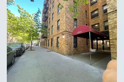 1922 McGraw Avenue #1H, Bronx, NY 10462 - Photo 1