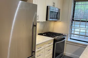 1922 McGraw Ave, Bronx, NY 10462 - Photo 9