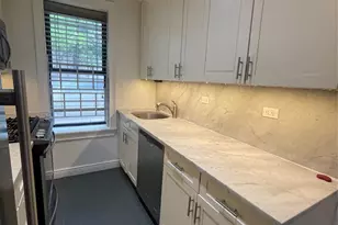 1922 McGraw Ave, Bronx, NY 10462 - Photo 11