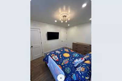 3266 Lucerne Street, Bronx, NY 10465 - Photo 11