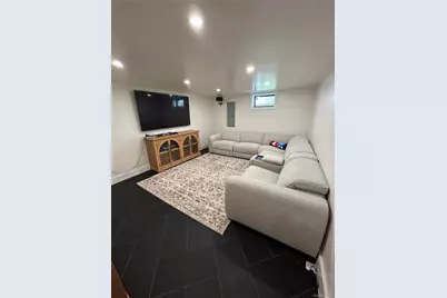 3266 Lucerne Street, Bronx, NY 10465 - Photo 23