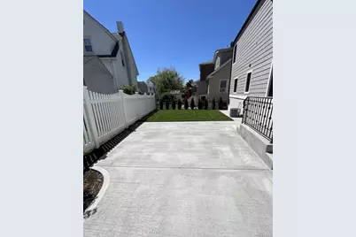 3266 Lucerne Street, Bronx, NY 10465 - Photo 29