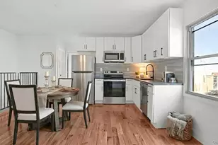 1148 E 211th St, Bronx, NY 10469 - Photo 3