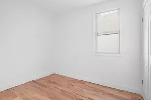 1148 E 211th St, Bronx, NY 10469 - Photo 13