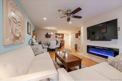 185 W Park Avenue #201, Long Beach, NY 11561 - Photo 5
