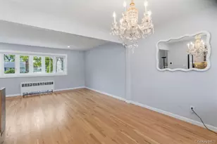 126 Henry St, Massapequa, NY 11758 - Photo 11