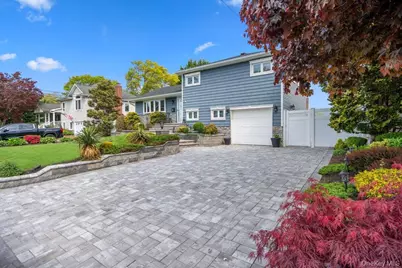 126 Henry Street, Massapequa, NY 11758 - Photo 3