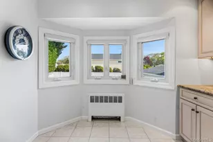 126 Henry St, Massapequa, NY 11758 - Photo 17