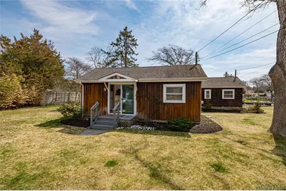 18 Shinnecock Road #2, Hampton Bays, NY 11946 - Photo 1