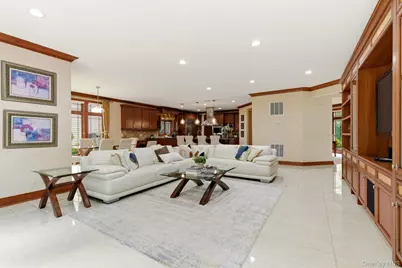 3 Olde Hamlet Drive, Jericho, NY 11753 - Photo 11