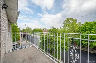 2739 Lawton Ave, Bronx, NY 10465 - Photo 29