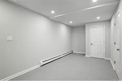 2739 Lawton Avenue, Bronx, NY 10465 - Photo 17