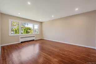 1076 Northgate Ct, Uniondale, NY 11553 - Photo 7