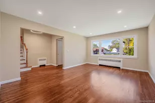 1076 Northgate Ct, Uniondale, NY 11553 - Photo 9