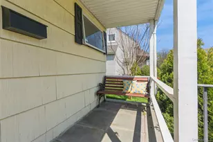 157 Chestnut St, Garden City, NY 11530 - Photo 3