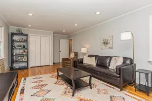 157 Chestnut St, Garden City, NY 11530 - Photo 9
