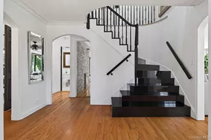 91 Central Pkwy, Mount Vernon, NY 10552 - Photo 3